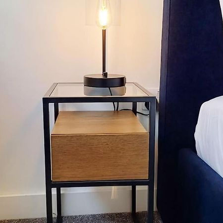 Stylish Modern 1Bed Apartment In בדפורד מראה חיצוני תמונה